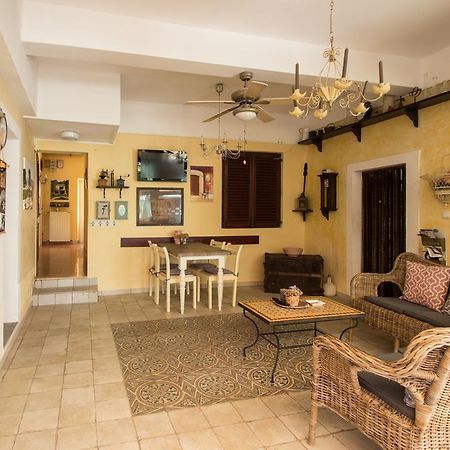Casa Segota Hotell Veli Iž Eksteriør bilde